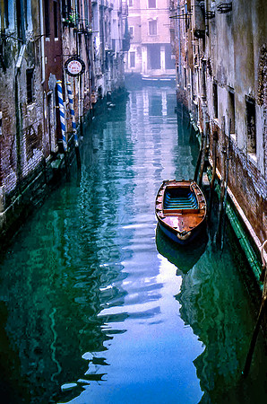 Albergo Bel Sito Canal Early Morning, Venice 1