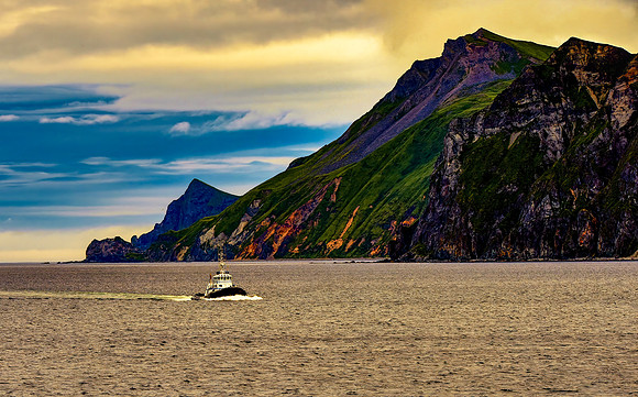 Approaching Tug Bering Sea 26