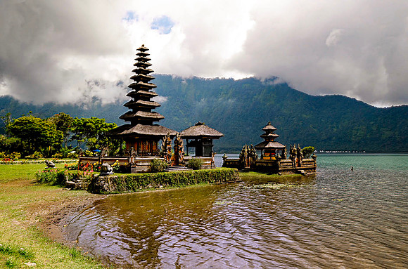 Pura Ulun Danu Braton Temple Bali 26
